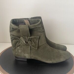 Vaneli Ankle Boots Suede Bow Design Women’s Size‎ 9.5 Slouch Peter Pan Green